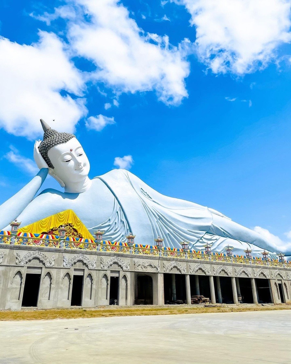 NGÀY 2 : CHỢ NỔI – SÓC TRĂNG – BẠC LIÊU – CÀ MAU